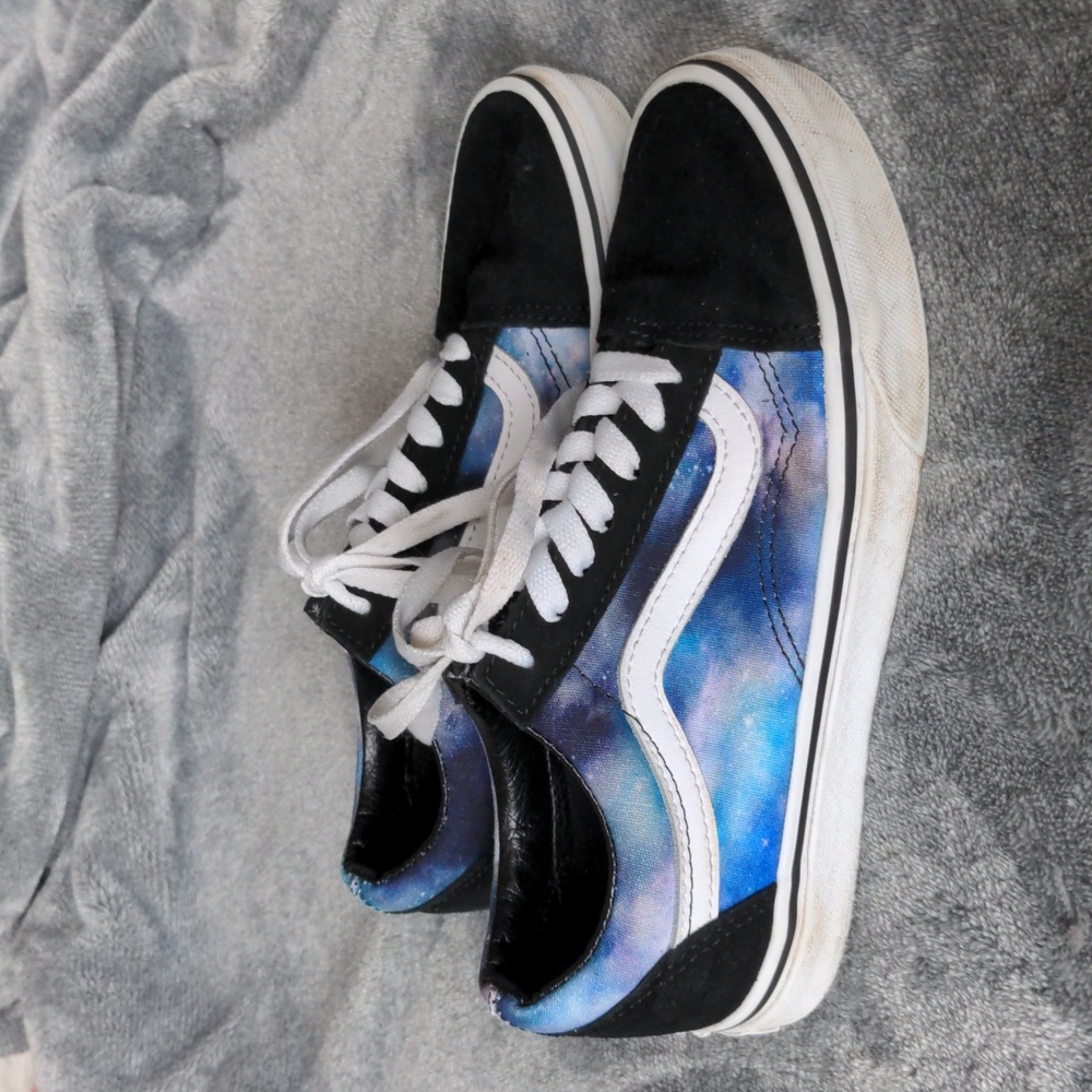 Vans Galaxy Sneakers